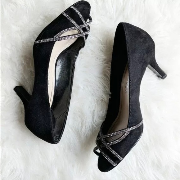 CAPARROS WOMEN’S BLACK CRYSTAL TOE PEEP TOE PUMPS SZ 5B - Picture 1 of 10